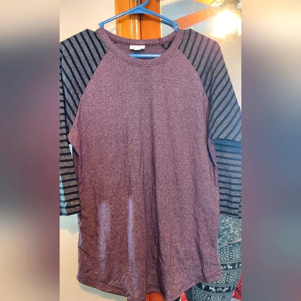 Lularoe randy shirt